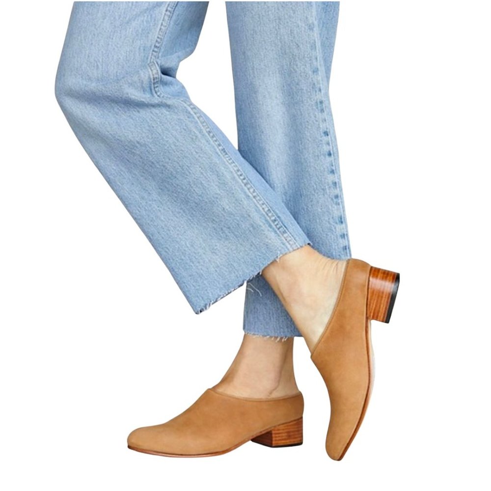 Nisolo Sofia Tan Suede Slip On Mules Clogs w/Stacked Heel Made in Peru - 8.5 M